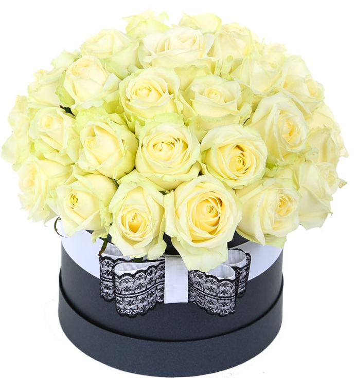 Купить цветы Коробка с белыми розами